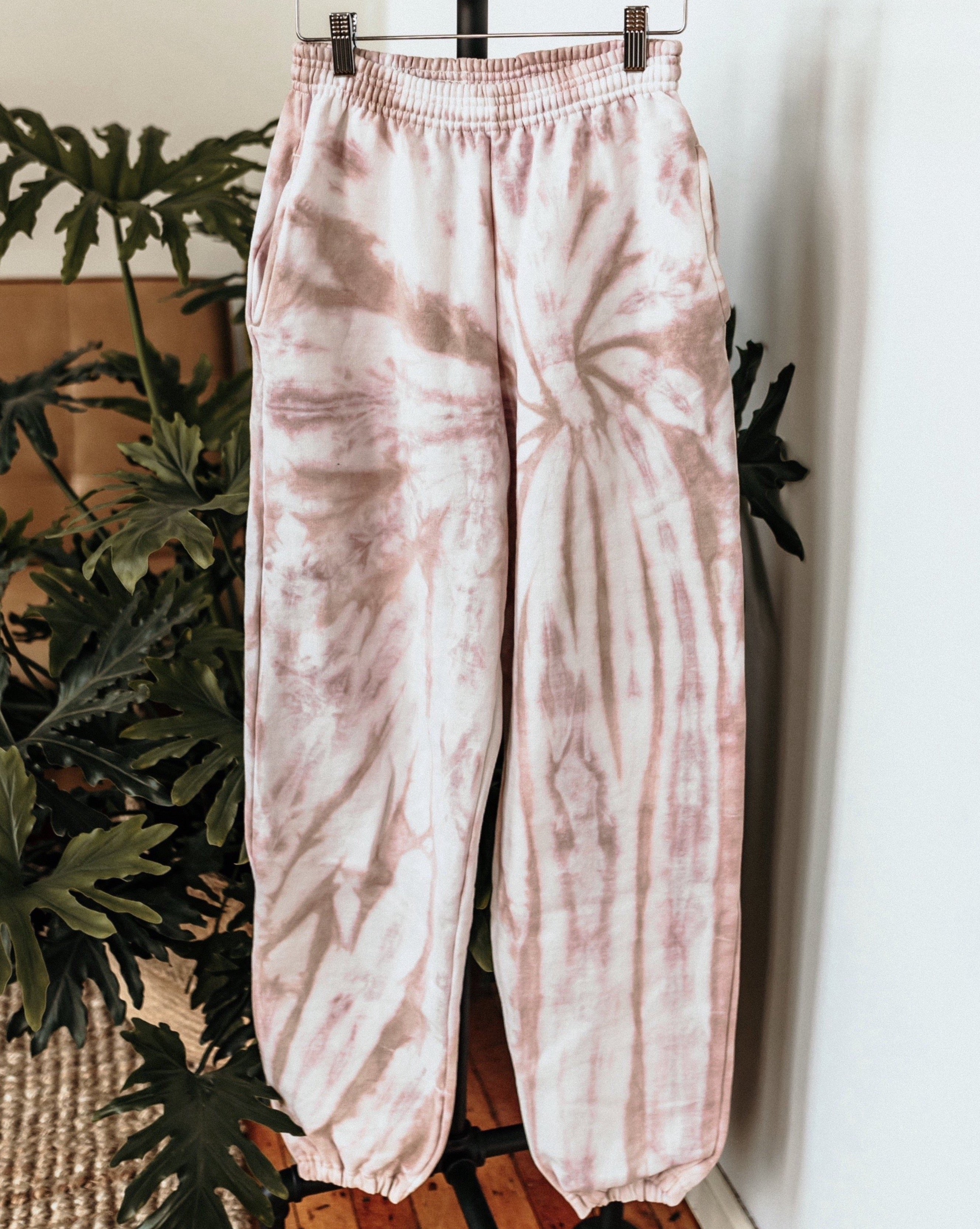 camel swirl-dyed sweatpants