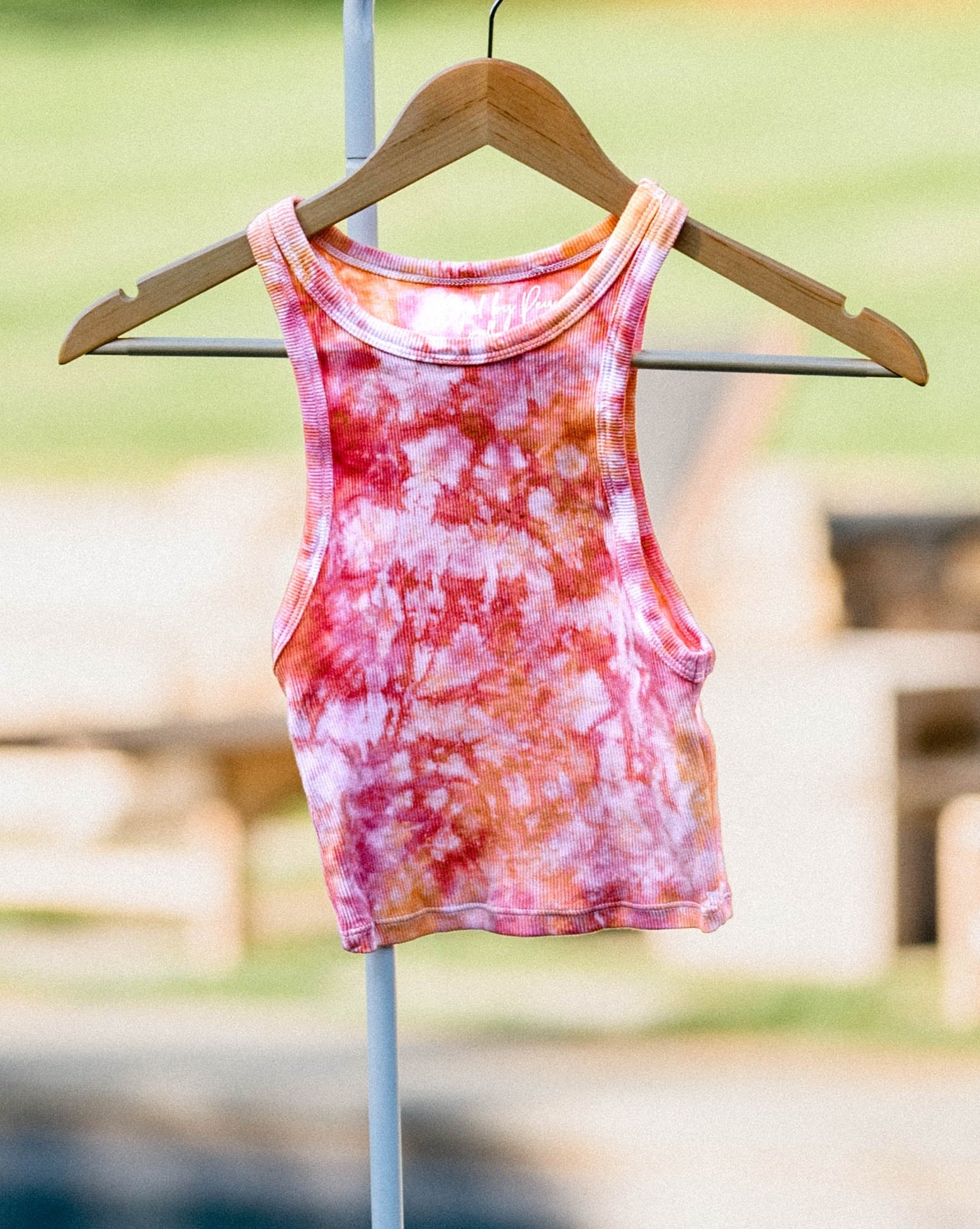 pink sunset ice-dyed cropped tank